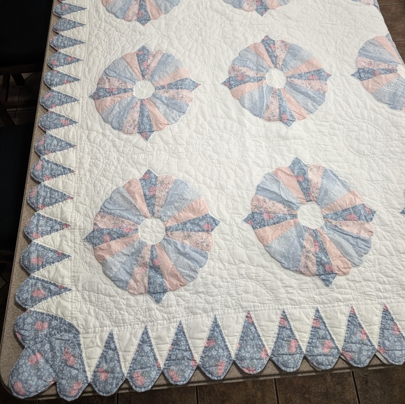 Vtg 80's Arch Quilts Hawthorne NY 93" x 86" Queen Handmade Dresden Plate Quilt - Picture 5 of 14